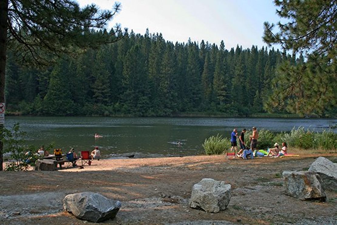 White Pines Lake, Calaveras Perfect upcountry family destination