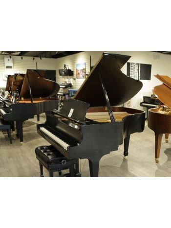 Used Boston Acoustic Grand Piano - 5'10" - Satin Ebony